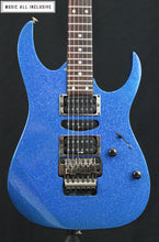 Cargar imagen en el visor de la galería, —Sold—Ibanez RG570 Japan Flaked Blue
