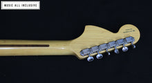 Cargar imagen en el visor de la galería, —Sold—Fender Tom Delonge Stratocaster Mex Surf Green
