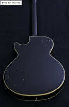Cargar imagen en el visor de la galería, --Sold--Epiphone Les Paul Custom Blackback Pro Antique Ivory
