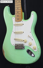 Cargar imagen en el visor de la galería, Fender Vintera Road Worn '50s Stratocaster Mex Surf Green
