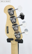 Cargar imagen en el visor de la galería, Yamaha BB234 Gloss Black Bass
