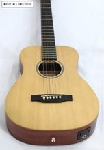 Cargar imagen en el visor de la galería, Martin LX1 Little Martin Natural Electro Acoustic Mex
