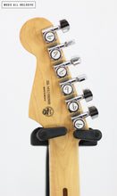 Cargar imagen en el visor de la galería, Fender Player Stratocaster Mex Black
