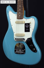 Cargar imagen en el visor de la galería, Fender Player II Jaguar Mex Aquatone Blue
