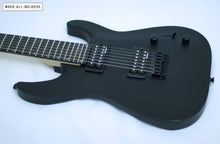 Cargar imagen en el visor de la galería, —Sold—Jackson Js22-7 Dinky 7 Cuerdas Matte Black
