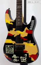 Cargar imagen en el visor de la galería, Ltd Gl200k George Lynch Signature Kamikaze Graphic
