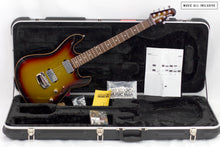 Cargar imagen en el visor de la galería, Music Man Sabre Guitar HH HT Showtime
