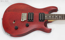 Cargar imagen en el visor de la galería, PRS SE CE 24 Standard Satin Vintage Cherry
