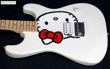 Cargar imagen en el visor de la galería, Squier Fender X Hello Kitty White Stratocaster
