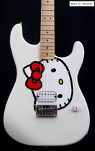 Cargar imagen en el visor de la galería, Squier Fender X Hello Kitty White Stratocaster
