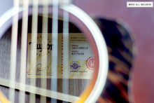 Cargar imagen en el visor de la galería, Taylor Ad17e American Dream Sunburst
