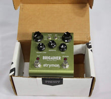 Cargar imagen en el visor de la galería, Strymon Brigadier Dbucket Delay Pedal
