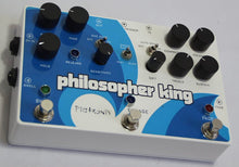 Cargar imagen en el visor de la galería, Pigtronix Philosopher King Compression Envelope Generator
