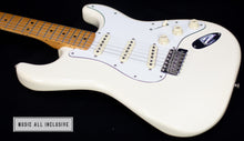 Cargar imagen en el visor de la galería, Fender Stratocaster Hendrix White Signature
