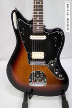 Cargar imagen en el visor de la galería, Fender Player Jaguar PF3 - Color Sunburst
